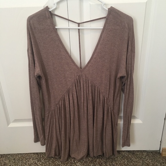 Long sleeve cross back top - Picture 1 of 1